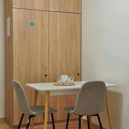 Turisticka Pri Skolskom Internate Medicka 2