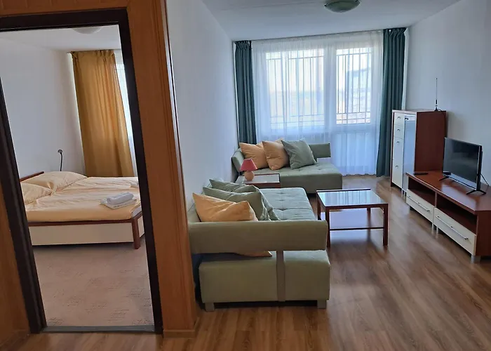 Turistická Ubytovňa Pri školskom Internáte Medická 2